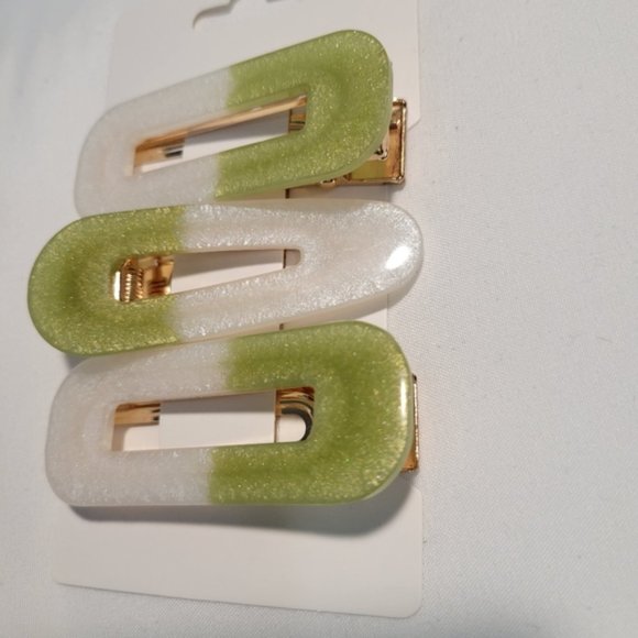 Hair Clips, Resin, Handmade - Picture 4 of 5